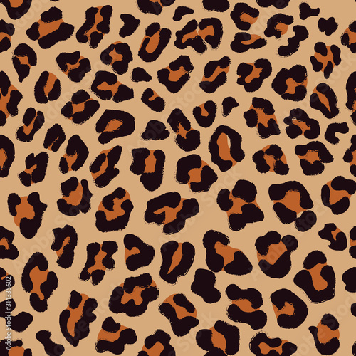 Brown leopard trendy seamless pattern