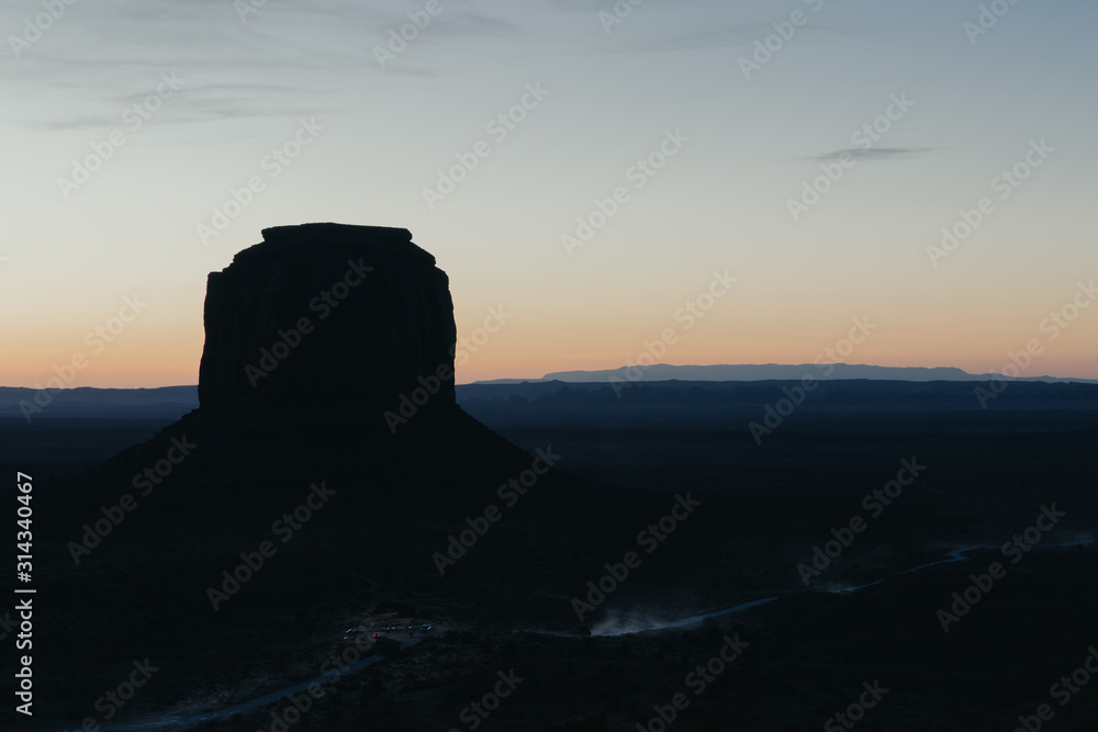 L'heure bleue à Monument Valley