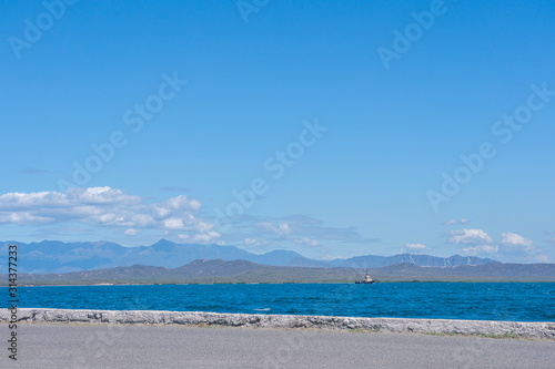 bay with mountains
