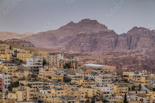 Cuadro en lienzo Wadi Musa, town located near the archaeological site Petra, Jordan