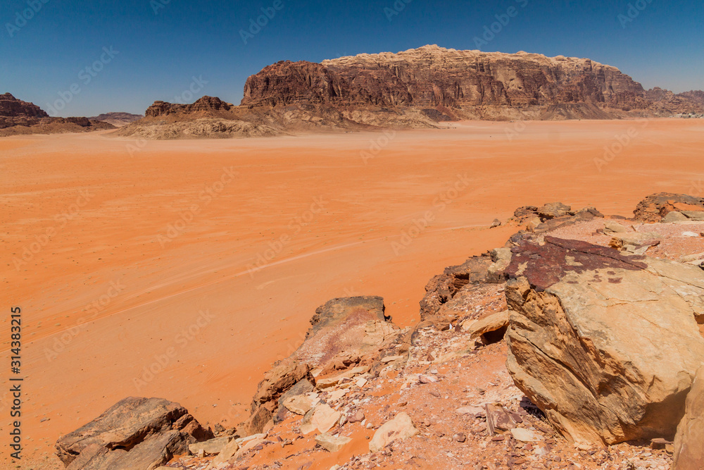 Fototapeta premium Landscape of Wadi Rum desert, Jordan