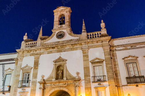 Arco da Vila, archway leading to the old town in Faro, Portugal.