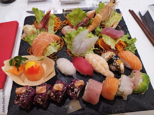 Piatto sushi speciale