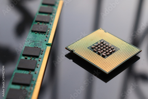 Computer RAM and processor 