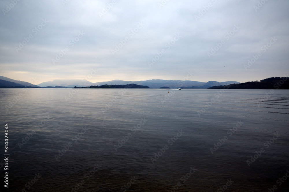 Fototapeta premium Loch Ness, Ecosse