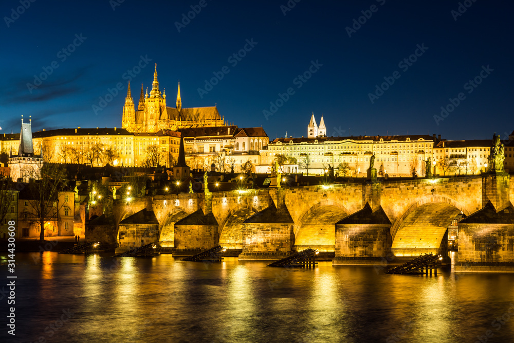 Obraz premium Prag / Karlsbrücke