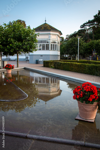 Brunnen am Kurpavillion in Göhren auf der Insel Rügen