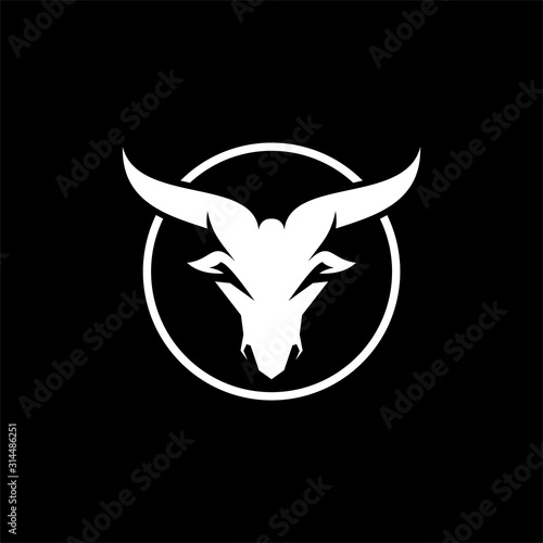 simple vector goat head logo