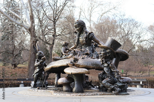 фотографія Alicia en el País de las Maravillas (Central Park)
