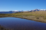 Etang lac lacquet retenue d'eau en montagne des pyrénées du vallespir