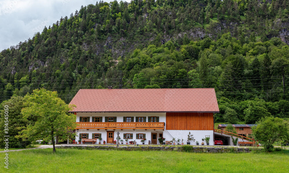 Haus in den bayrischen Bergen