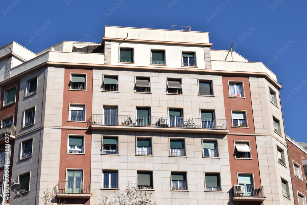 Front & Roof Line of Spanish Apartment Block in Barcelona 