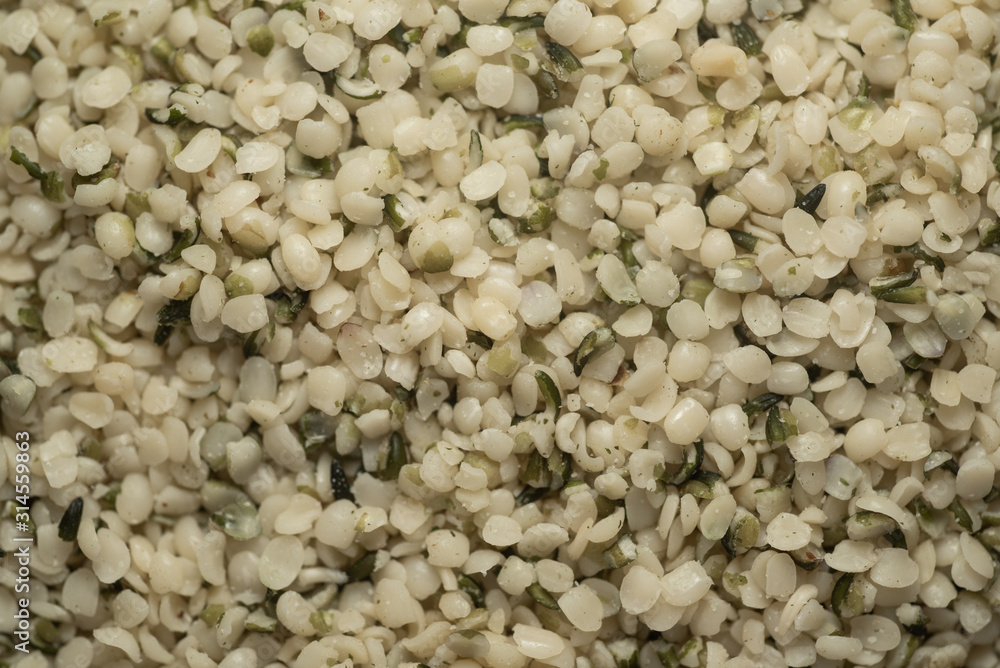 Hulled hemp seeds can be eaten raw, ground into hemp meal, sprouted or made into dried sprout powder. high protein, Macro Hulled hemp seeds can be eaten raw, ground into hemp meal, sprouted or made into dried sprout powder. high protein, Macro