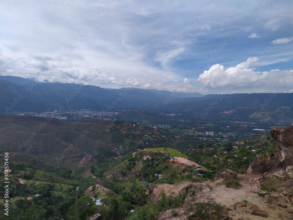 Vista hacia piedecuesta, Santander - Colombia