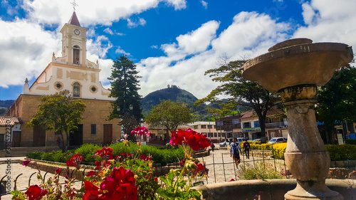 Parque e Iglesia de Guachetá Cundinamarca
