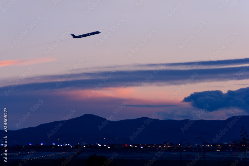 Commercial Airliner taking off from Las Vegas