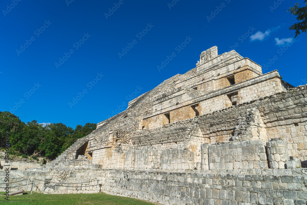 Mayan Ruin 