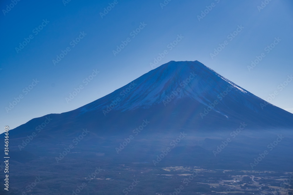 富士山　竜ヶ岳　風景　雪山　青空