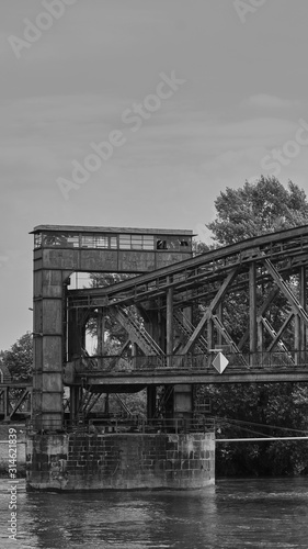 Hubbrücke Magdeburg © _pixelmatze_