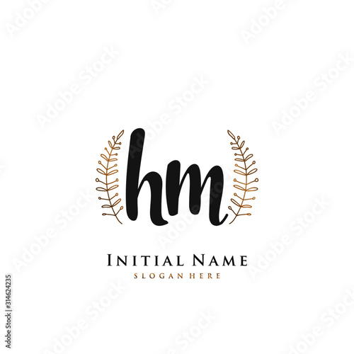 HM Initial handwriting logo vector
