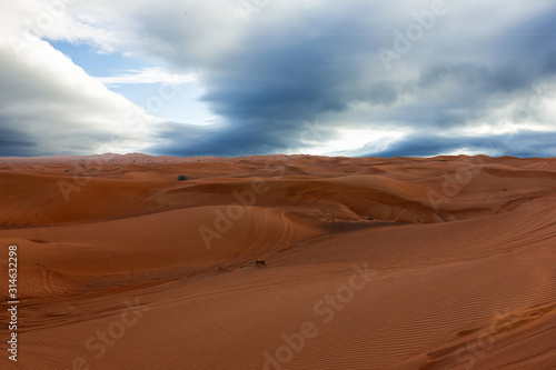 Sand desert, Dubai, United Arab Emirates © Travel Faery