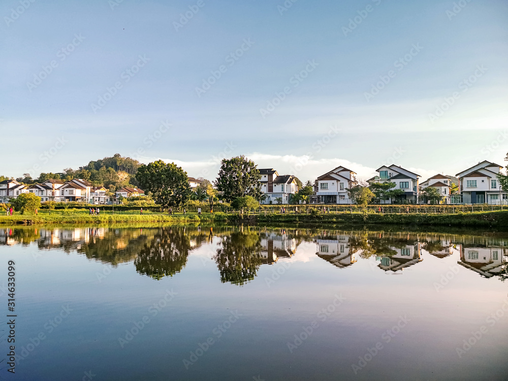 Darulaman Lake in Jitra, Kedah, Malaysia is a perfect place to enjoy a cool evening just paddling in the lake or riding the buggies around. It is a very good place for boating and relaxation. 