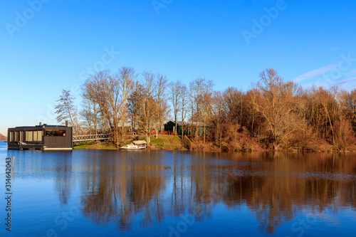 Petit port de plaisance hollandais 
