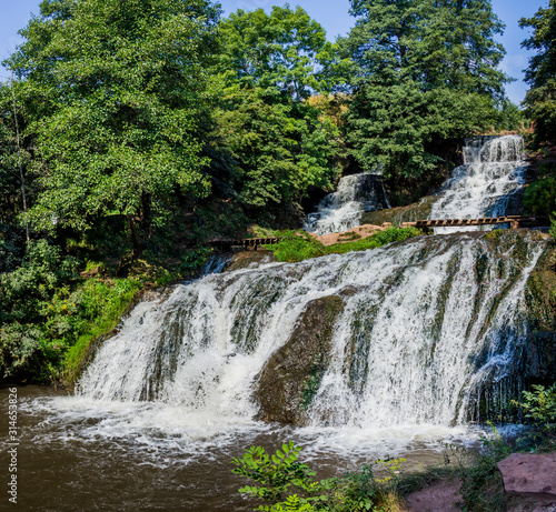Fototapeta Naklejka Na Ścianę i Meble -  a big waterfall