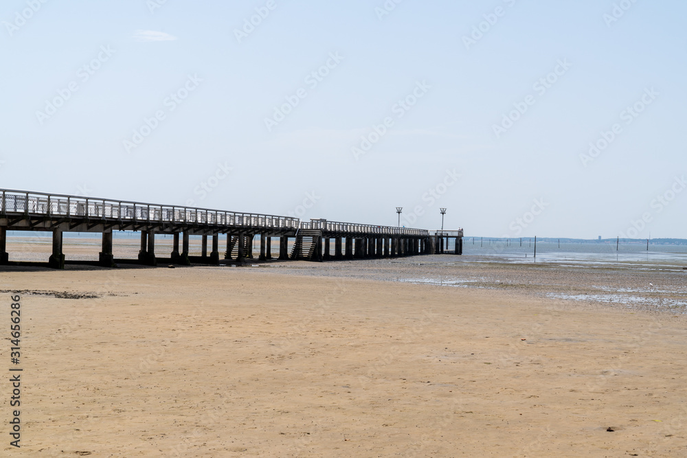 pier of Andernos-les-Bains longest of the basin with its 232 meters on sand beach