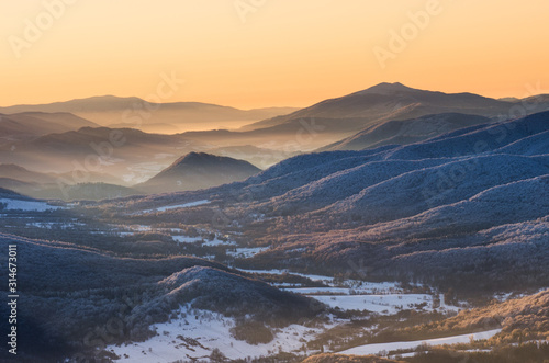 Fototapeta Naklejka Na Ścianę i Meble -  winter in the Bieszczady National Park