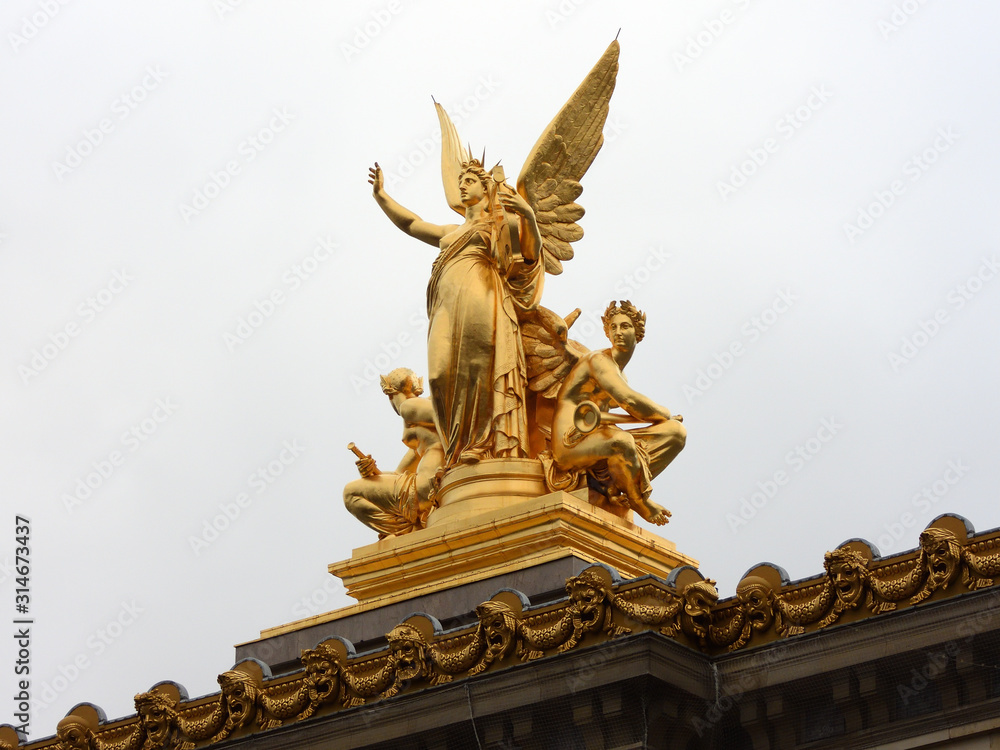 statue opéra de paris