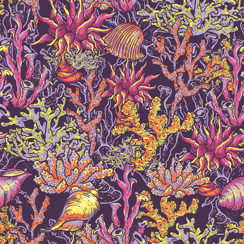 Vintage sea life natural seamless pattern, underwater vector texture