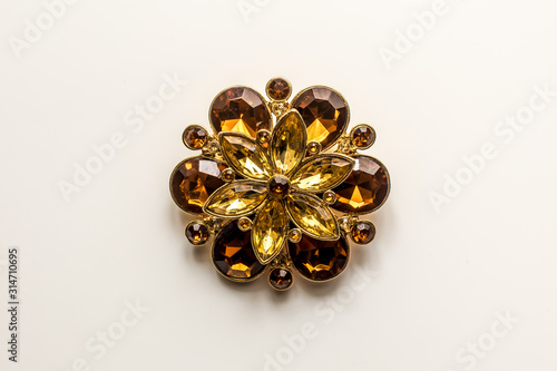 Vintage women's silver jewellery brooch