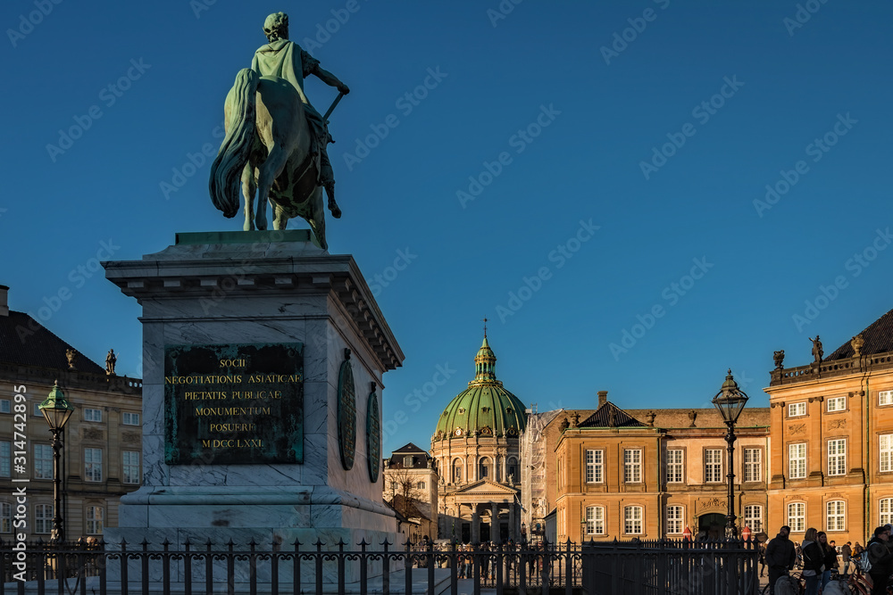 Fototapeta premium Denmark - Statue at the Royal Palace - Copenhagen