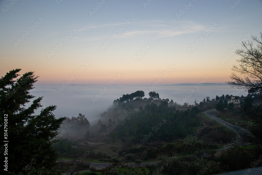 Obraz premium sunset over the clouds