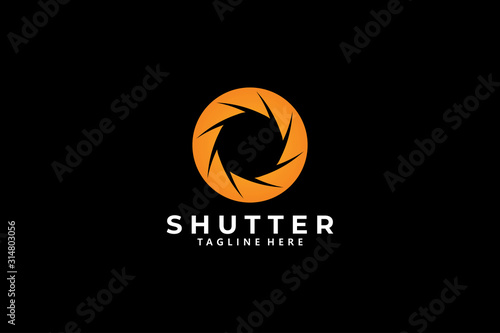 shutter logo icon vector isolated