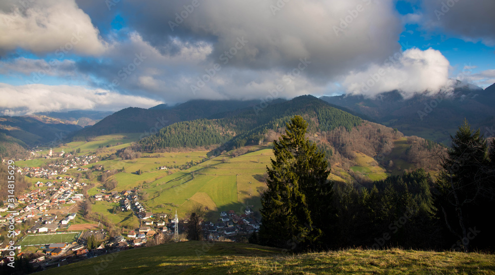 Blick auf Münstertal im Schwarzwald