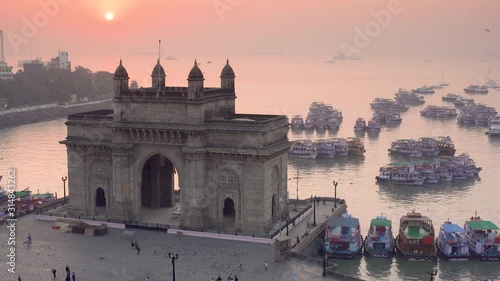 India, Mumbai, Maharashtra, The Gateway of India, monument commemorating the landing of King George V and Queen Mary in 1911 photo