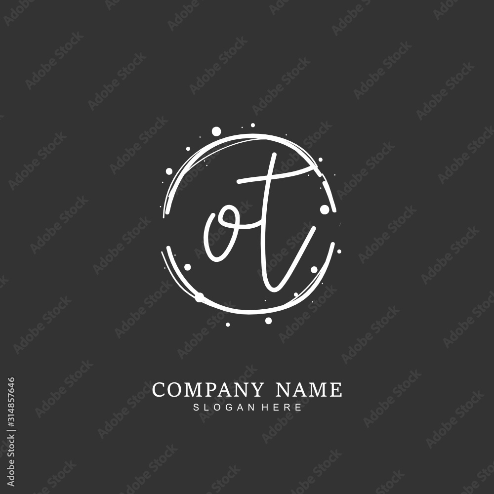 Obraz premium Handwritten initial letter O T OT for identity and logo. Vector logo template with handwriting and signature style.