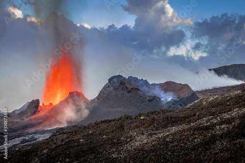 Eruption du volcan Piton de La Fournaise