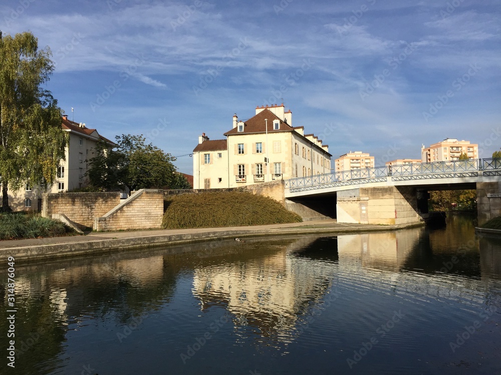 The Canal Port in Dijon is an old river harbor on the Burgundy Canal, a canal in central eastern France.