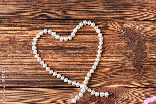 heart shaped pearl necklace. Valentine's Day gift