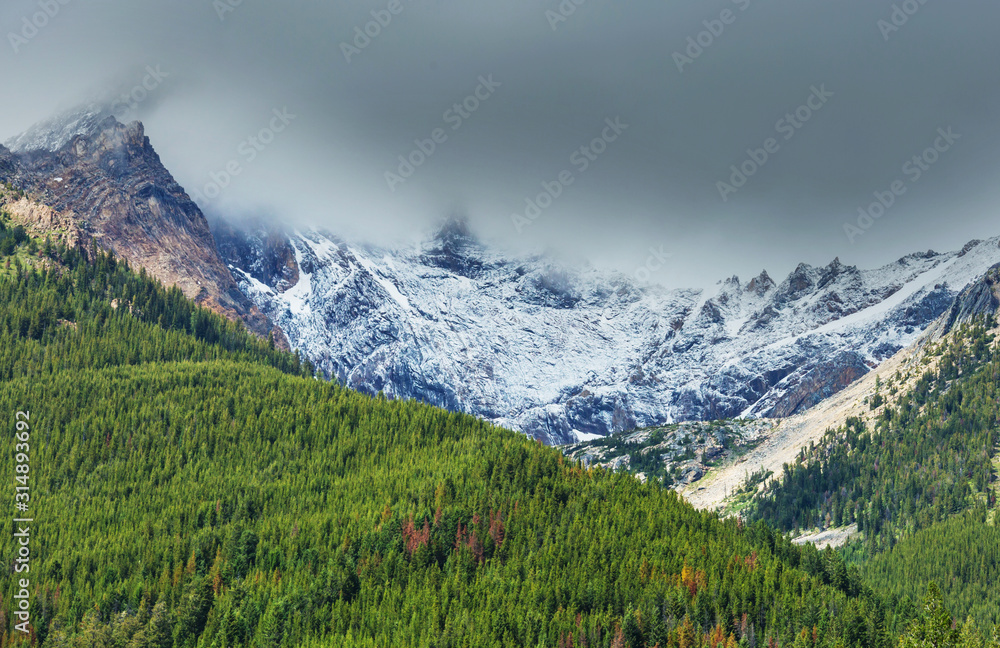 Obraz premium Mountains in Canada