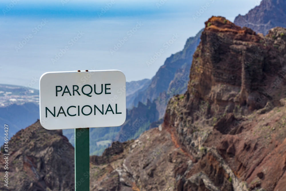 Wanderung am Grat des Roque de los Muchachos im Nationalpark - Hinweisschild 