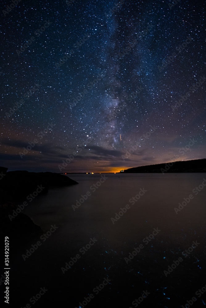 Milkyway  and bioluminescent plankton seen in Acadia national park
