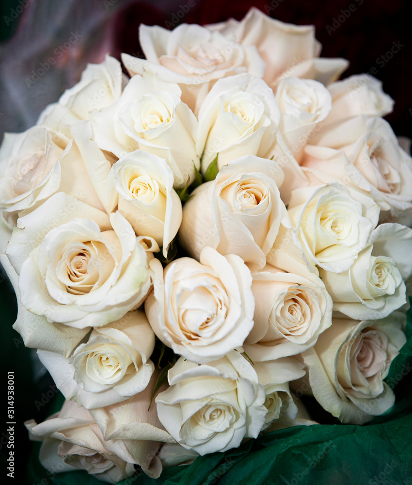 White roses bouquet White roses bouquet