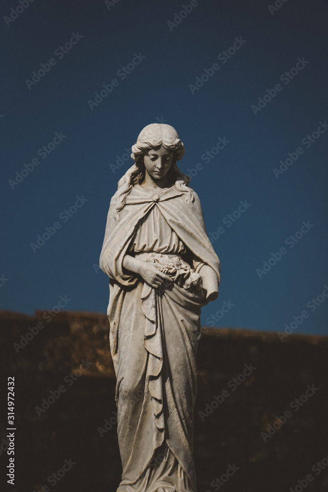 Fototapeta premium Cemetery and angels