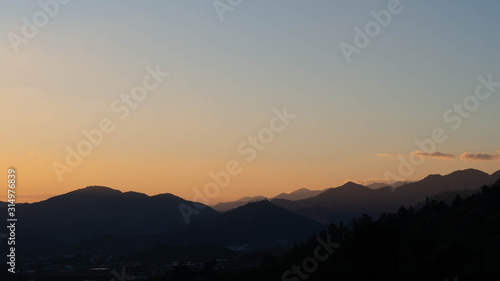 Constanza montains before de sunrise © Mario
