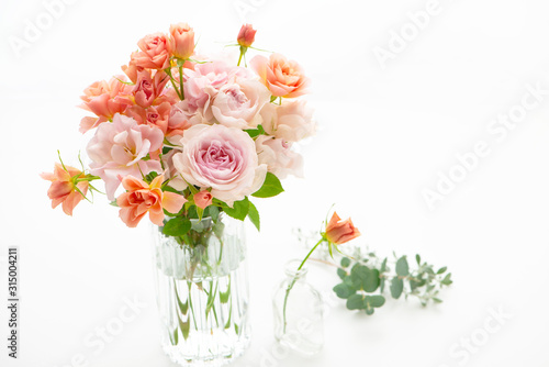 Wallpaper Mural バラのブーケ Torontodigital.ca