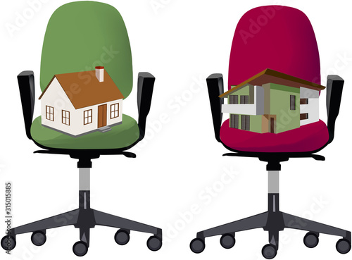 due sedie per ufficio con modellino di casa e villa